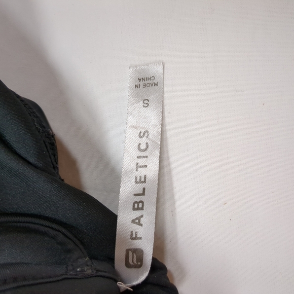 Fabletics Dash bikini top strappy back padded multi color, size S - Picture 4 of 6